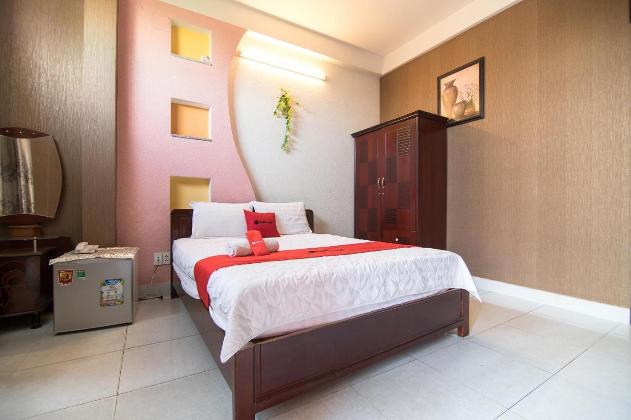 Reddoorz Plus Near Aeon Mall Tan Phu 2 Ho Şi Min Exterior foto