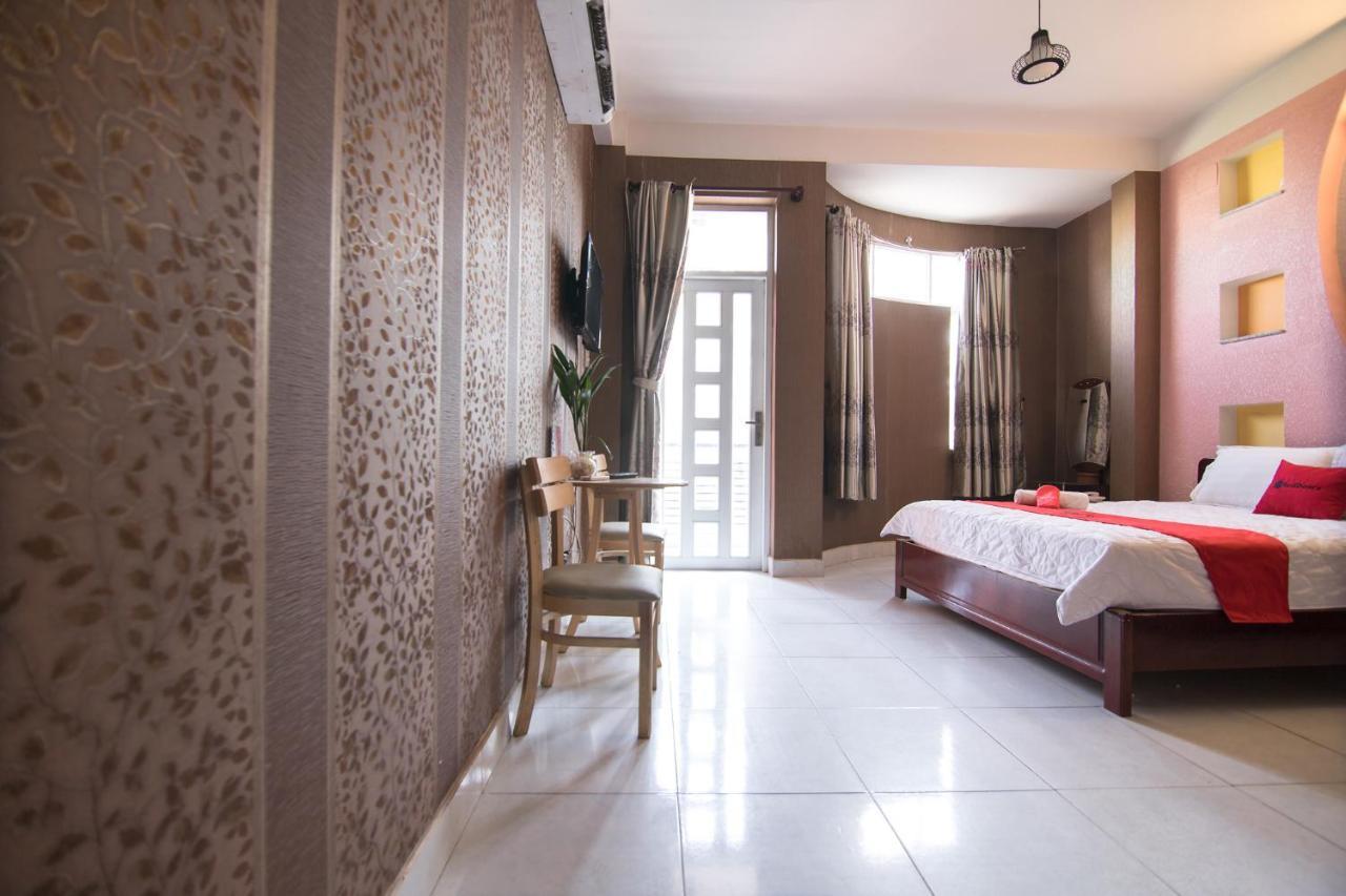 Reddoorz Plus Near Aeon Mall Tan Phu 2 Ho Şi Min Exterior foto