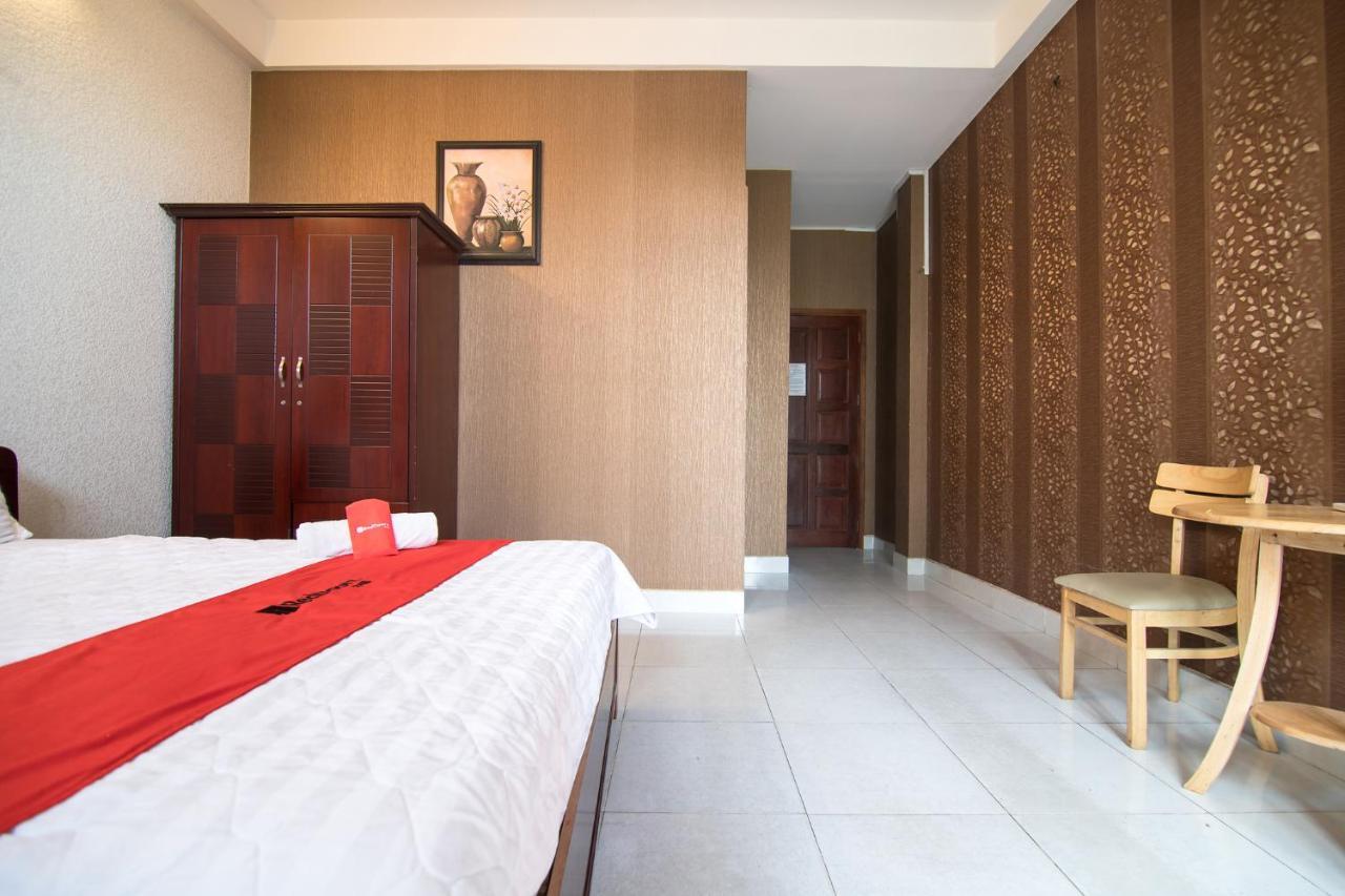 Reddoorz Plus Near Aeon Mall Tan Phu 2 Ho Şi Min Exterior foto